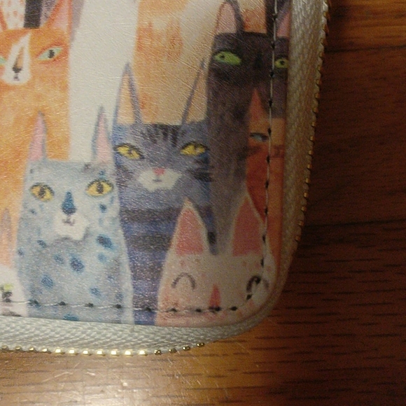 Wallet/Clutch - Picture 4 of 4